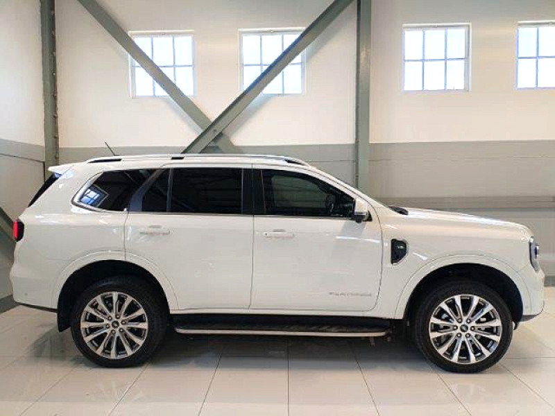 FORD EVEREST 3.0D V6 PLATINUM AWD A/T, image 2