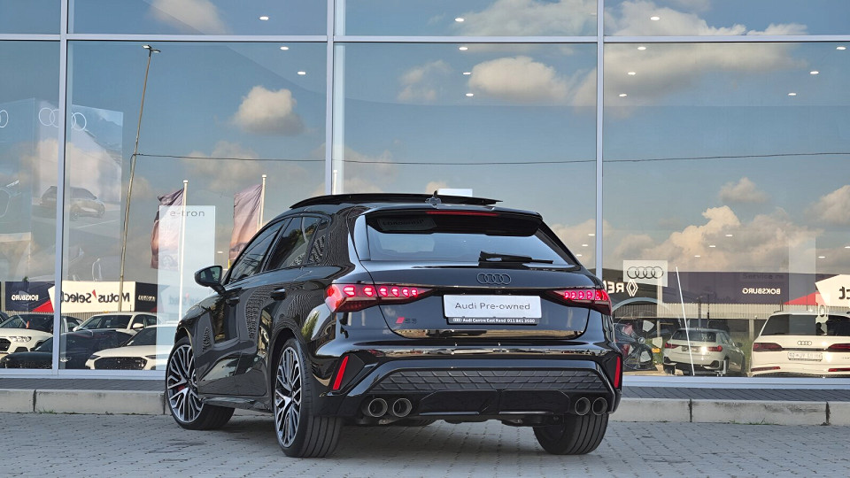 AUDI S3 SPORTBACK QUATTRO STRONIC (245KW), image 2