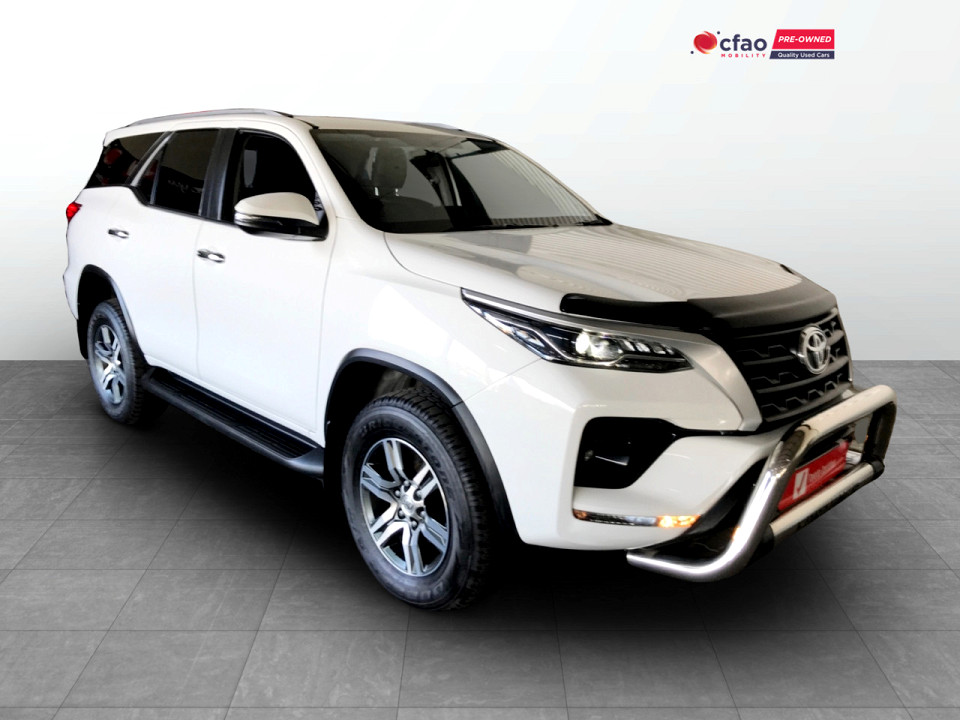 Toyota Fortuner 2.4GD-6 R/B A/T, image 1