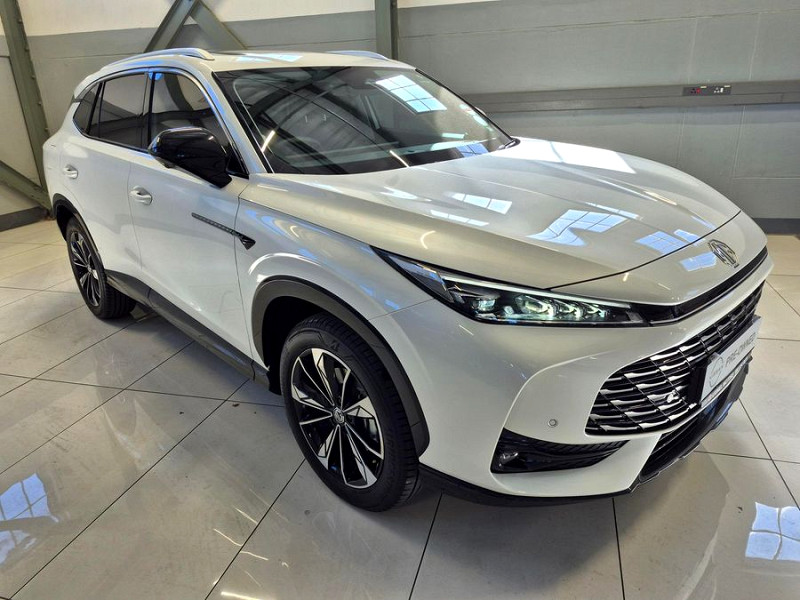 MG HS 1.5T LUXURY A/T, image 1