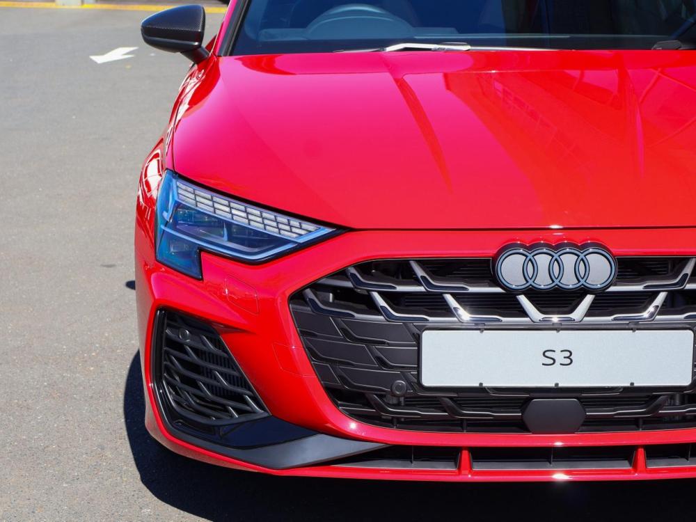 Audi S3 Sportback TFSI quattro S tronic, image 2