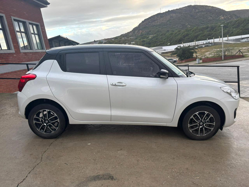 SUZUKI SWIFT 1.2 GLX, image 2