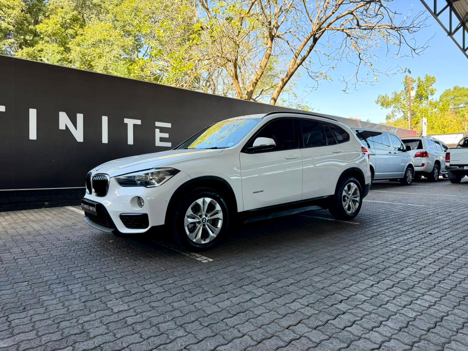 BMW X1 sDRIVE18i A/T (F48), image 1