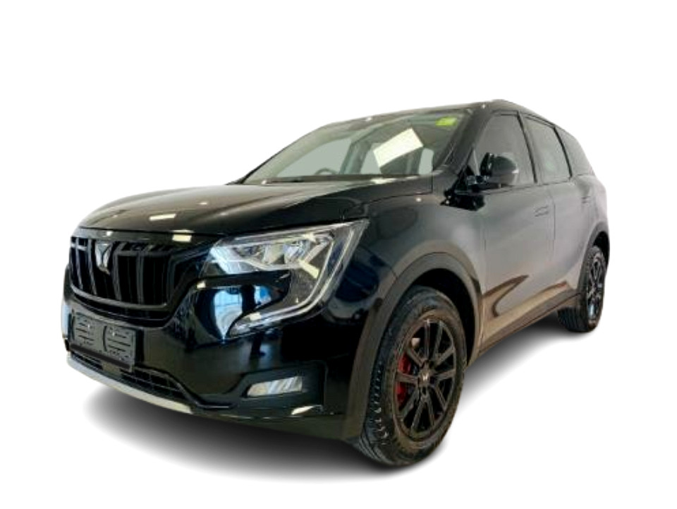MAHINDRA XUV 700 2.0 AX7 A/T BLACK EDITION (7 SEAT), image 1