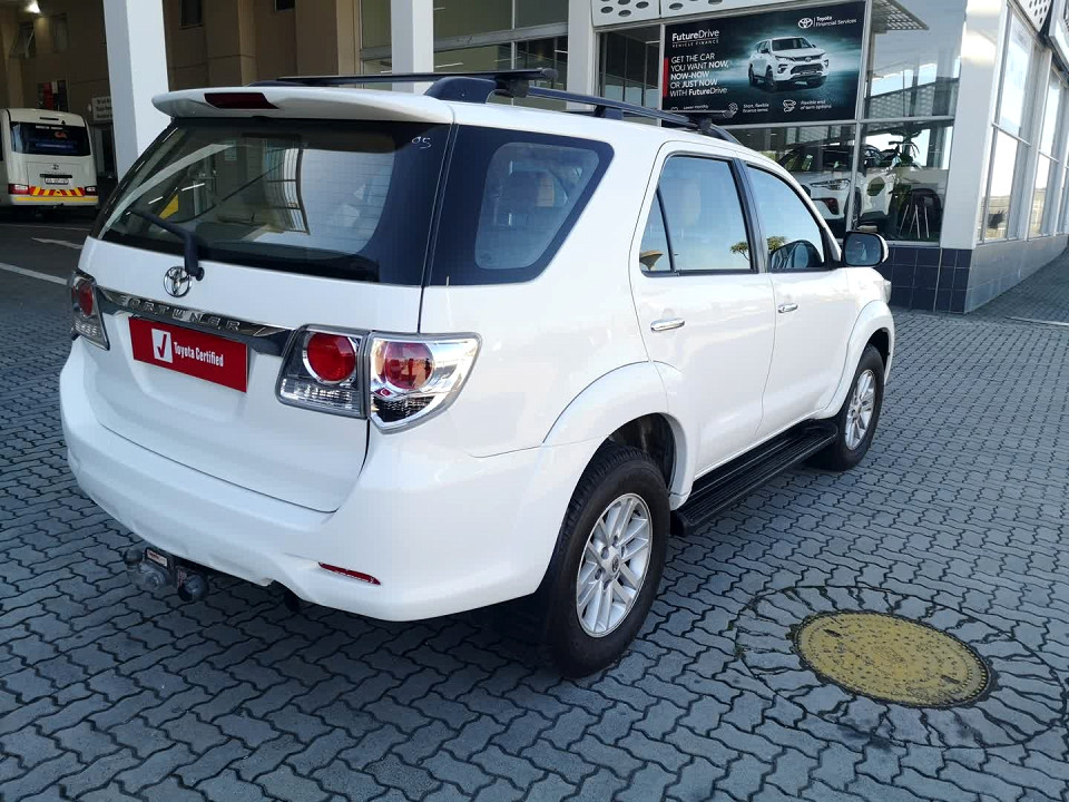 TOYOTA FORTUNER 2.5D-4D RB , image 2