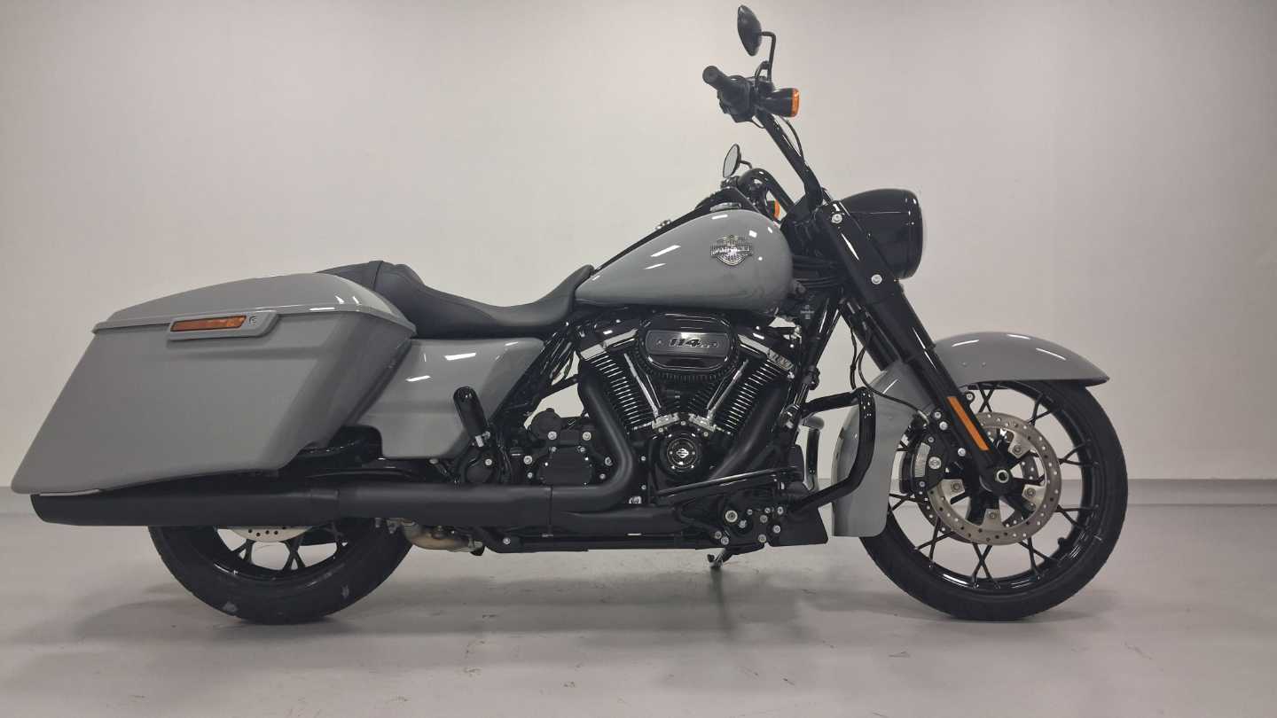 HARLEY DAVIDSON ROAD KING SPECIAL 114, image 1