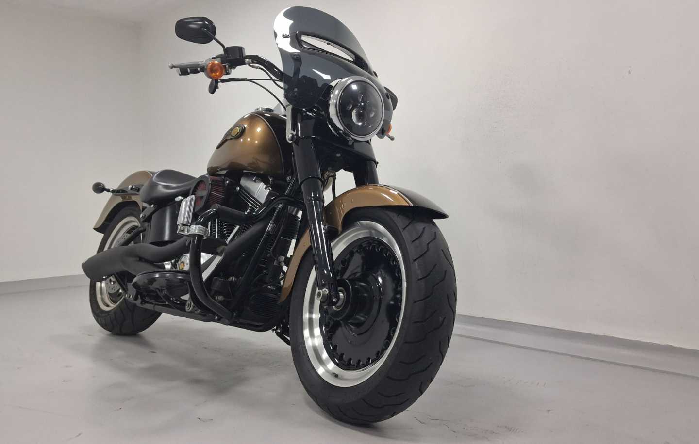 HARLEY DAVIDSON FAT BOY 114, image 2