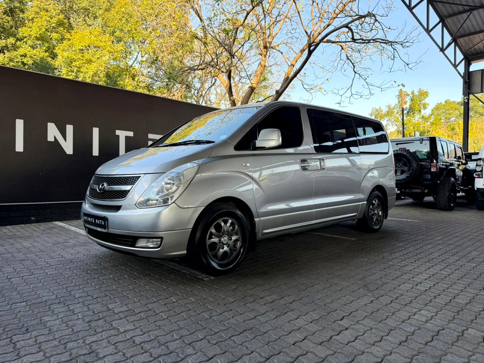 HYUNDAI H-1 2.5 CRDI (VGT) WAGON A/T, image 1