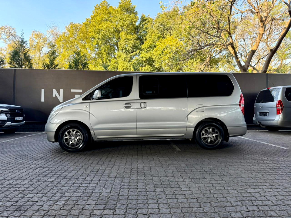 HYUNDAI H-1 2.5 CRDI (VGT) WAGON A/T, image 2