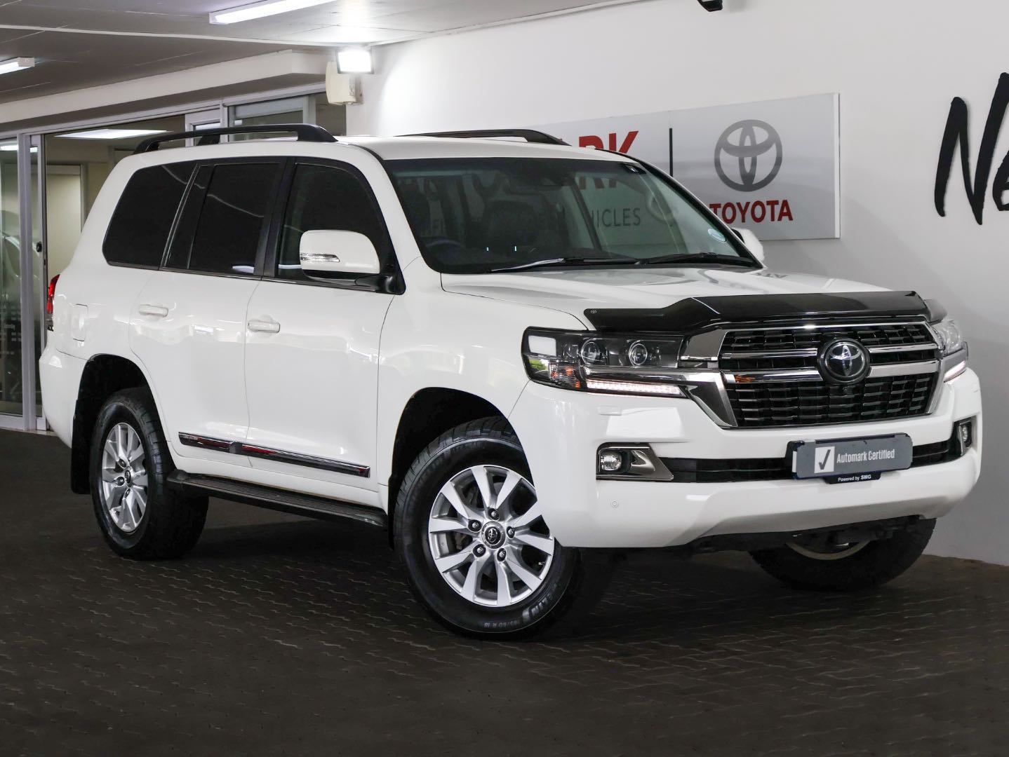 Toyota Land Cruiser 200 4.5D-4D V8 VX-R, image 1