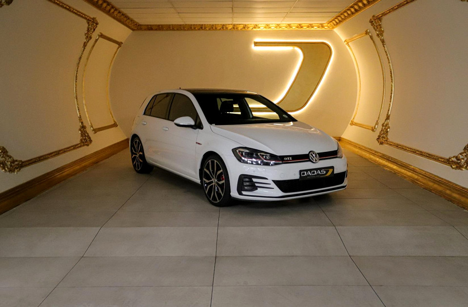 VOLKSWAGEN GOLF VII GTi 2.0 TSI DSG, image 1