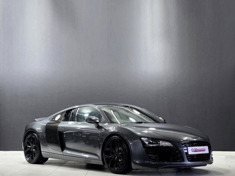 AUDI R8 4.2 FSi QUATTRO RTRONIC, image 1