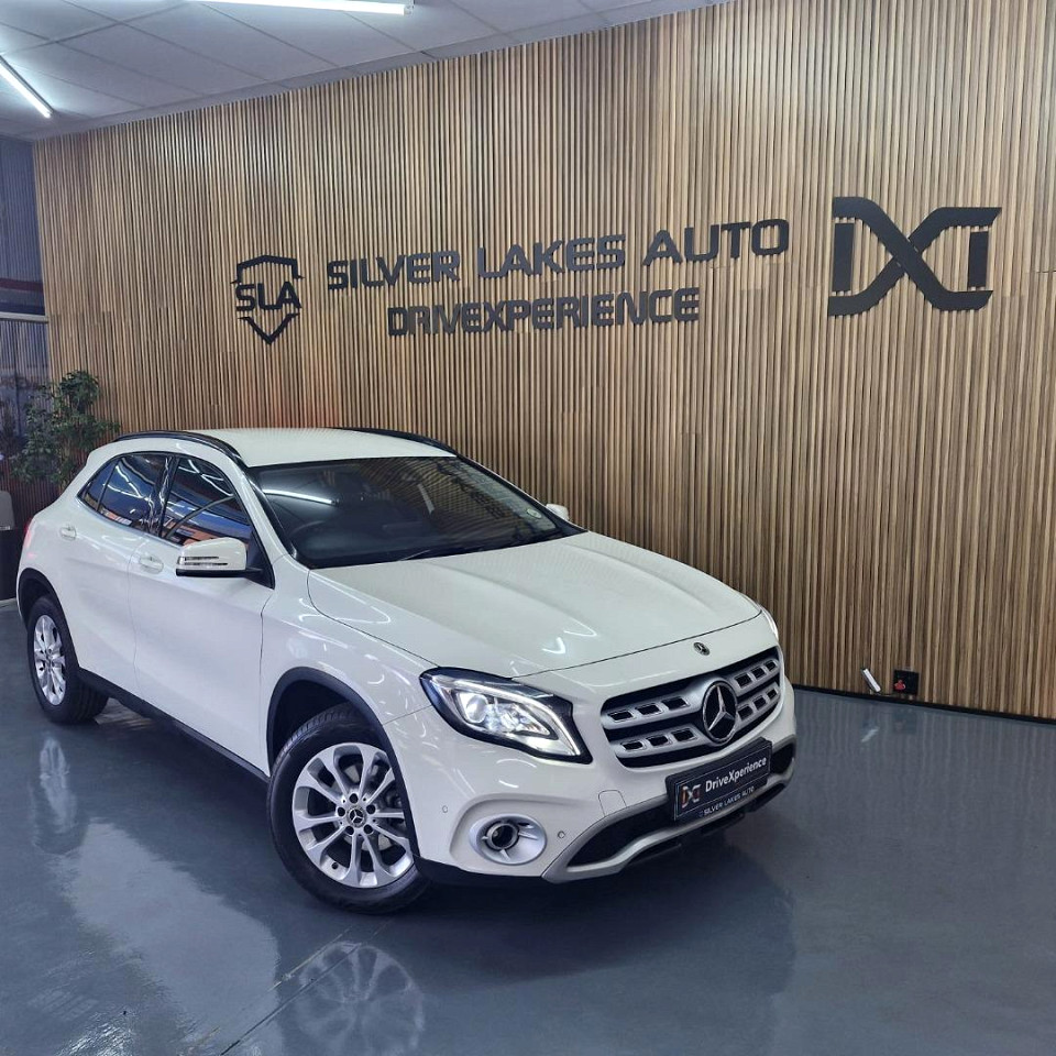 MERCEDES-BENZ GLA 200d A/T, image 1