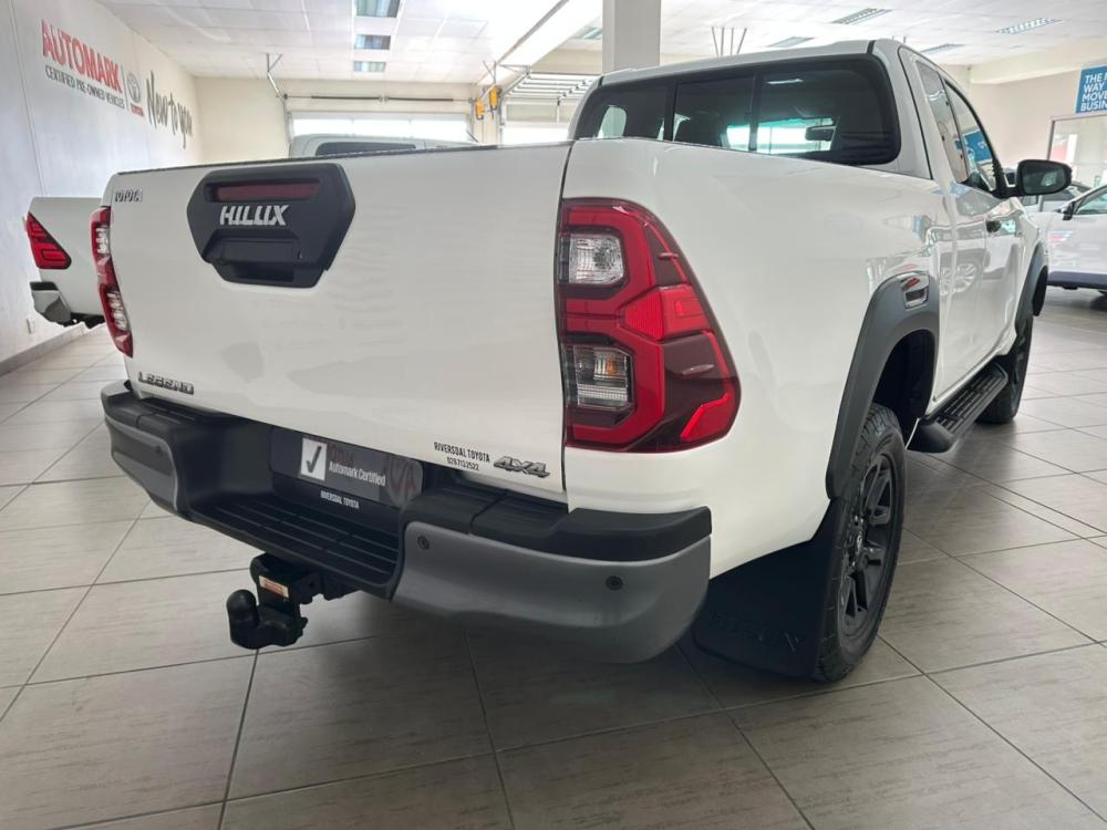 Toyota Hilux Xtra Cab 2.8 GD-6 4x4 Legend 6MT, image 2