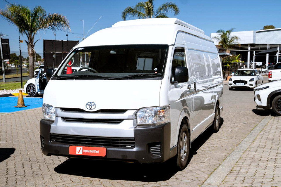 TOYOTA QUANTUM 2.7 LWB F/C P/V, image 2