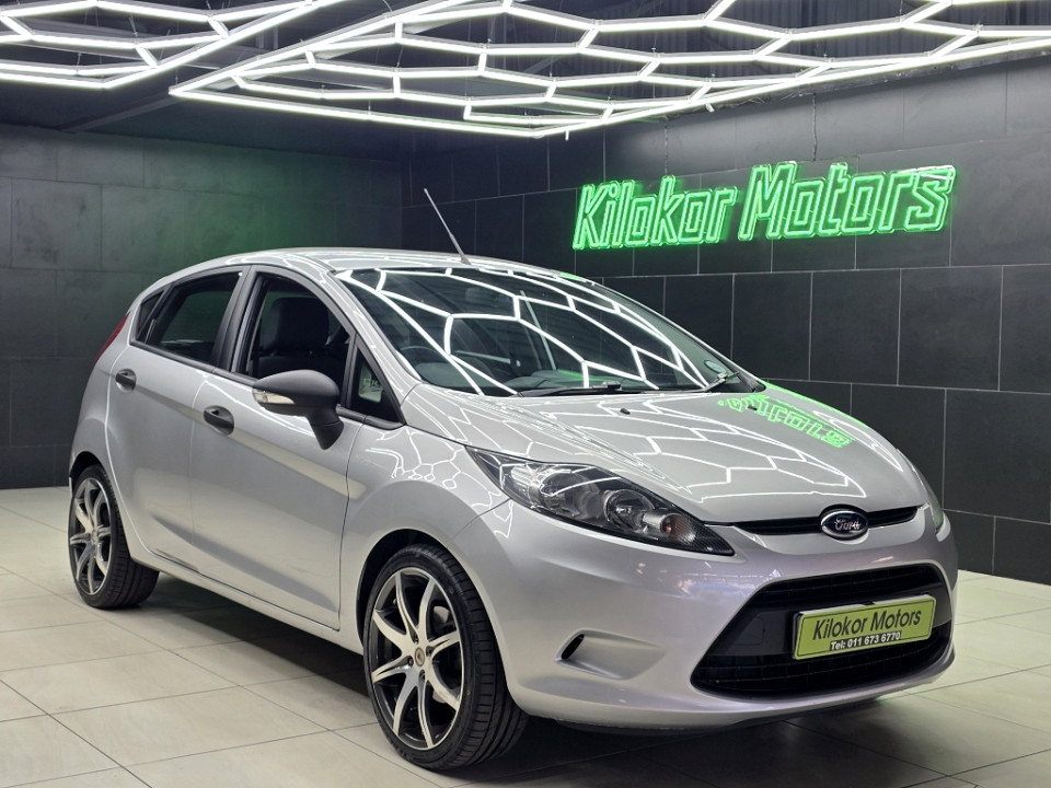 FORD FIESTA 1.4i AMBIENTE 5Dr, image 1