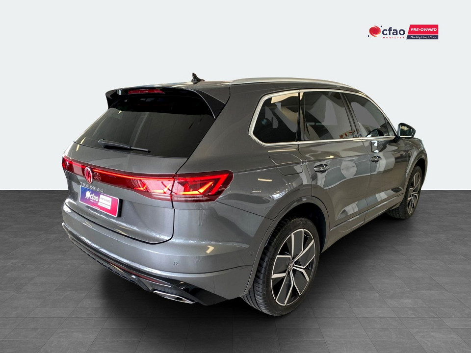VOLKSWAGEN TOUAREG 3.0 TDI V6 R-LINE, image 2