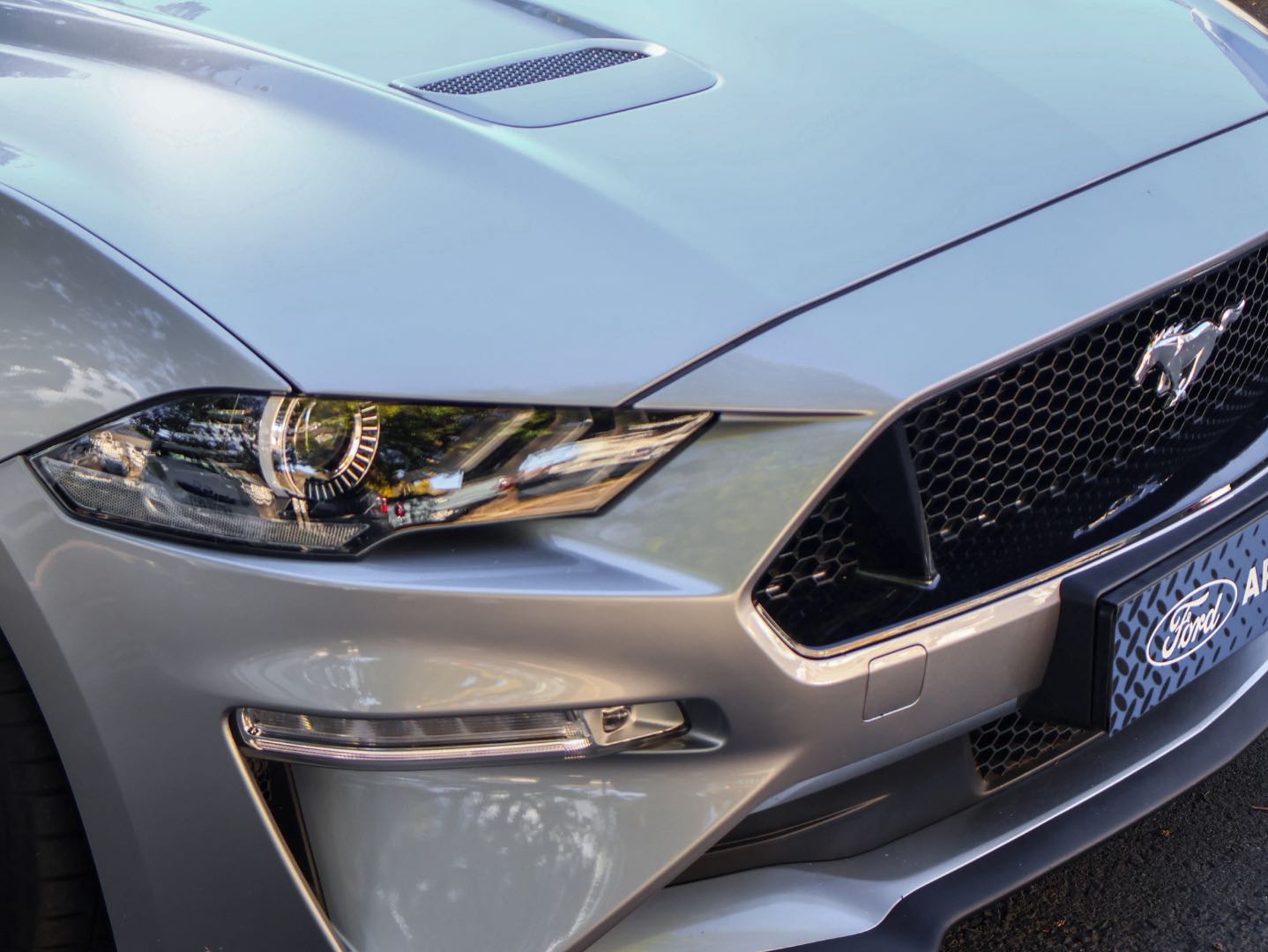 Ford Mustang 5.0 GT fastback, image 2