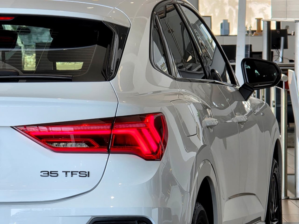 AUDI Q3 SPORTBACK 35 TFSI BLACK EDITION, image 2