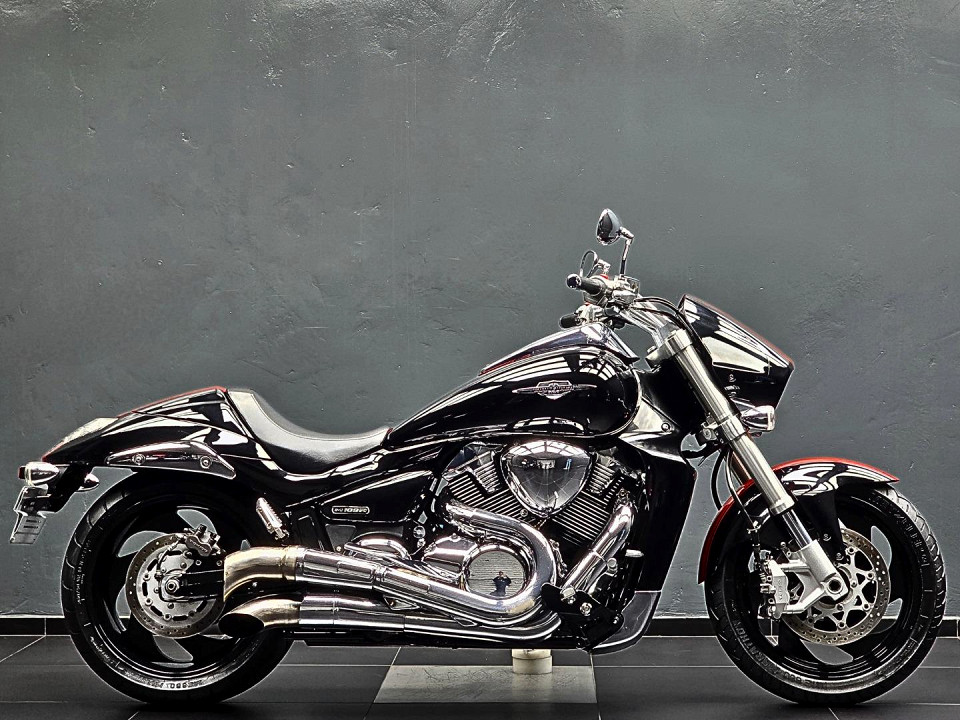 SUZUKI 1800 BOULEVARD, image 2