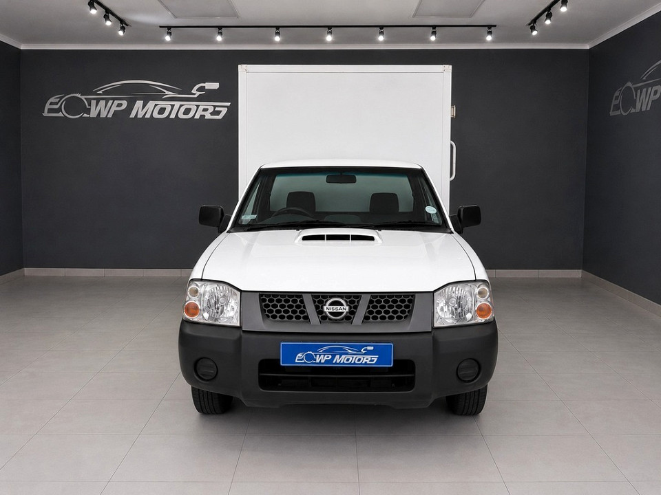 NISSAN HARDBODY NP300 2.5 TDi LWB P/U S/C, image 2