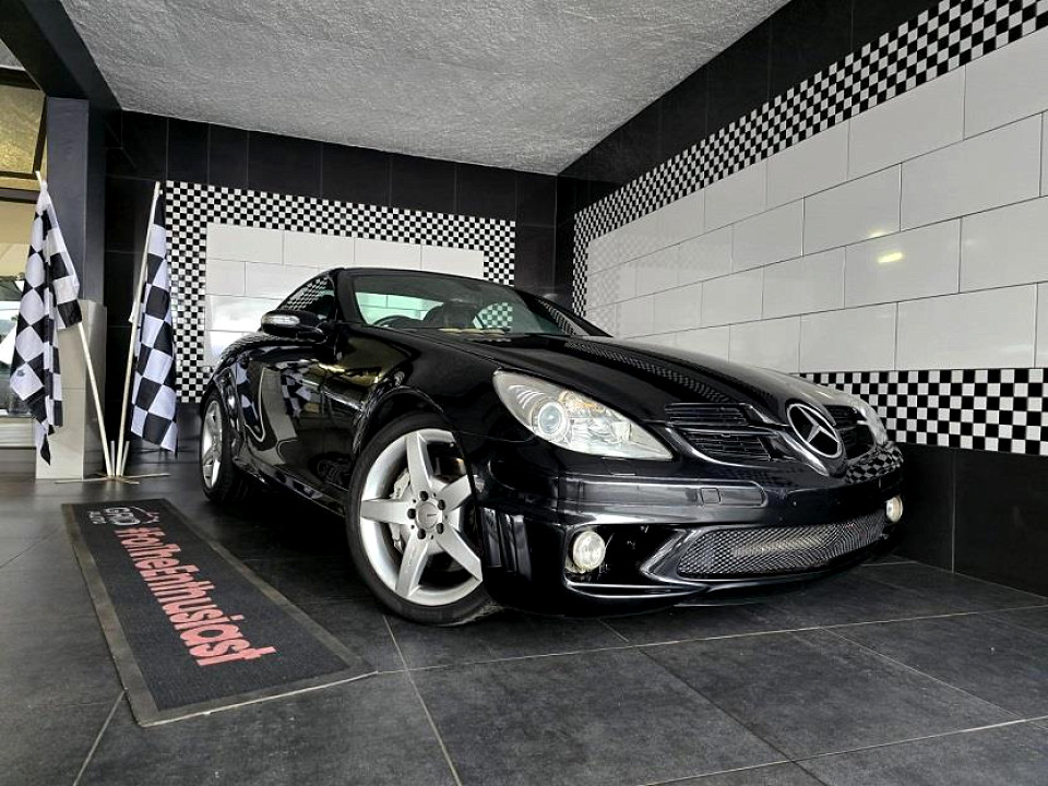 Mercedes-Benz SLK 55 AMG, image 1