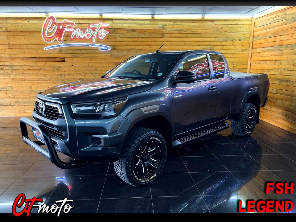 TOYOTA HILUX 2.8 GD-6 RB LEGEND A/T P/U E/CAB, image 1