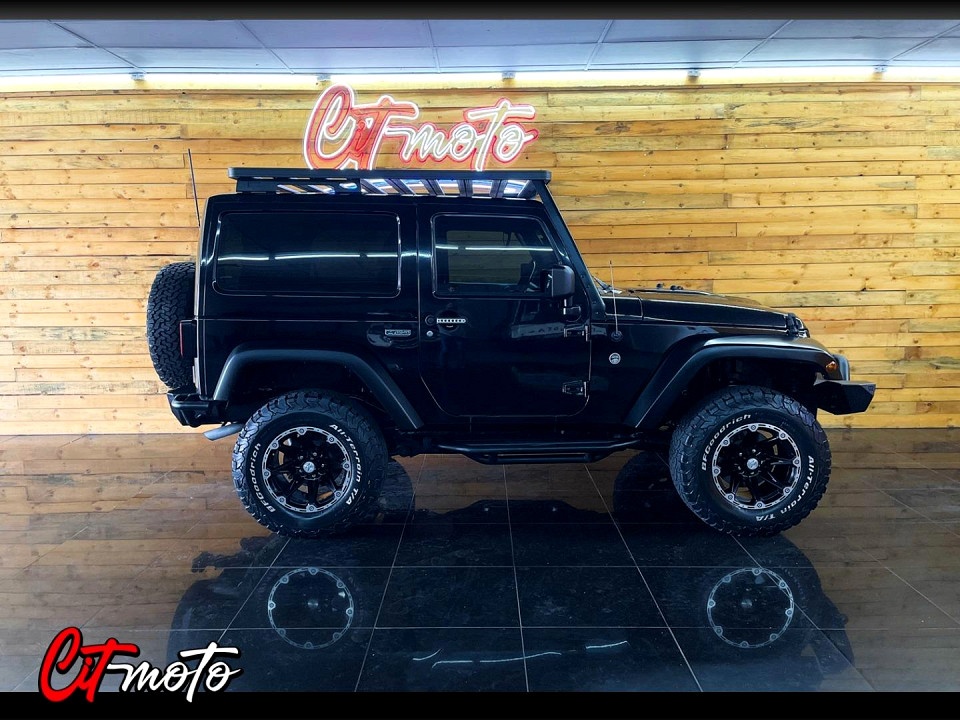 JEEP WRANGLER SAHARA 3.6L V6 A/T 2DR, image 2