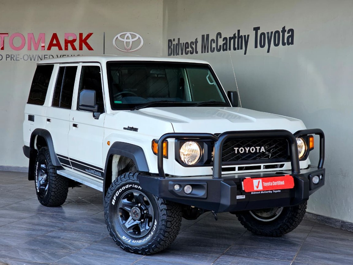 TOYOTA LANDCRUISER 76 2.8 GD-6 VX S/W A/T, image 1