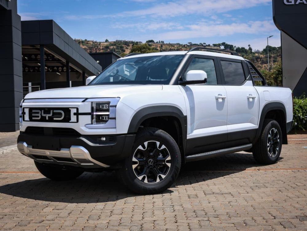 BYD Shark 6 1.5 Double Cab Pickup PHEV, image 1