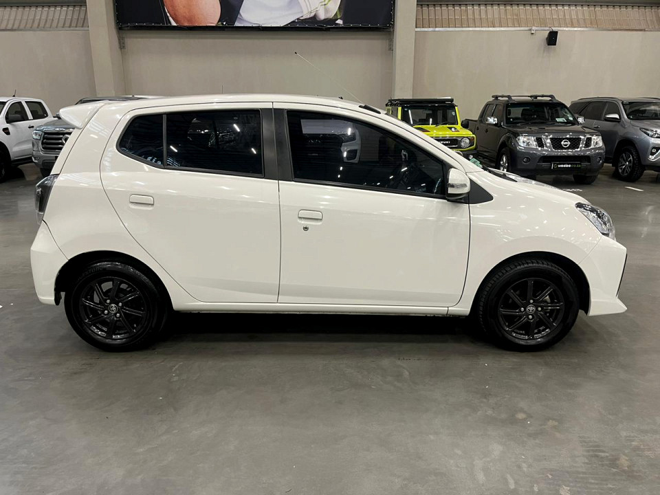 TOYOTA AGYA 1.0 A/T, image 2