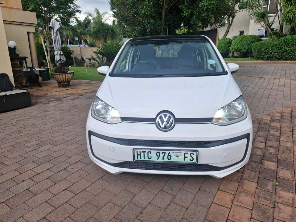 VOLKSWAGEN MOVE UP! 1.0 5DR, image 2