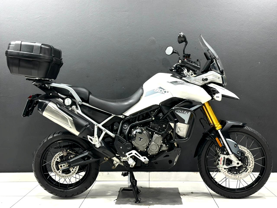 TRIUMPH 900 Rally Pro, image 2