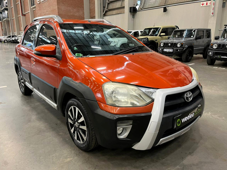 TOYOTA ETIOS CROSS 1.5 Xs 5Dr, image 1