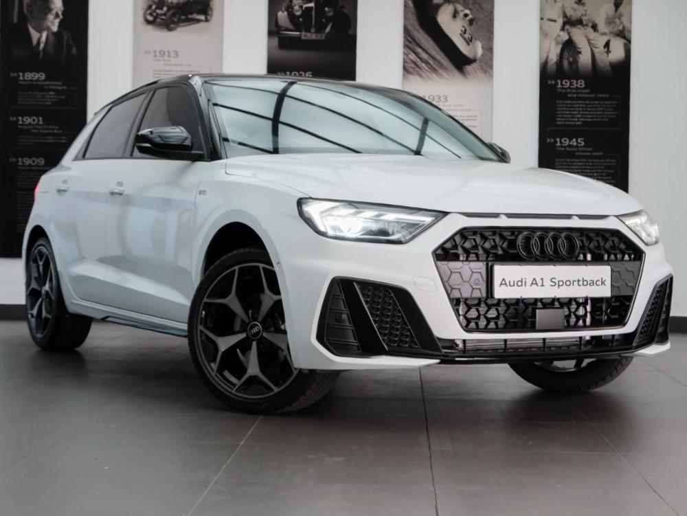 AUDI A1 SPORTBACK 30 TFSI BLACK EDITION S-TRONIC, image 1