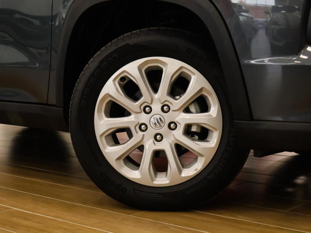 Suzuki Grand Vitara 1.5 GL 5MT, image 2