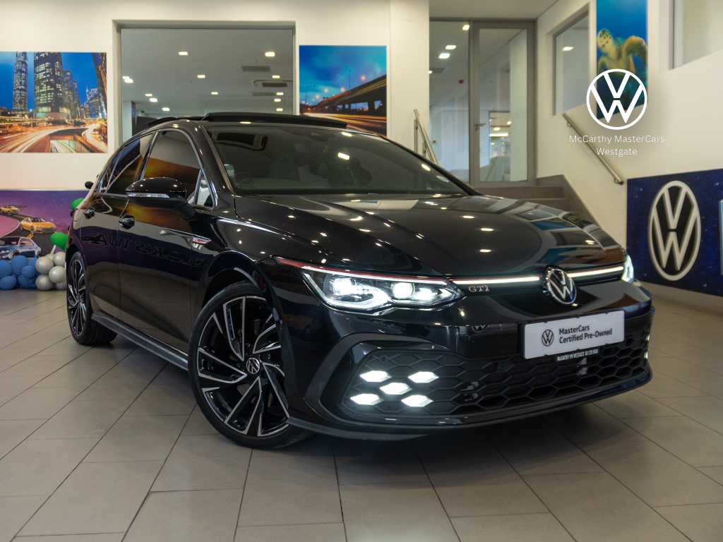 Volkswagen Golf 8 GTi  2.0 TSI DSG, image 1