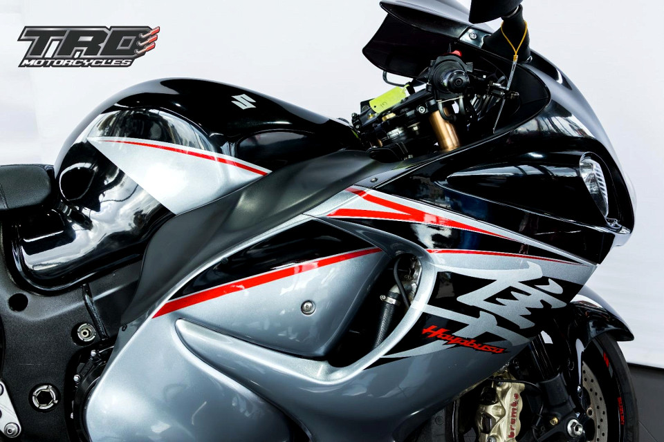 SUZUKI 1300r, image 2