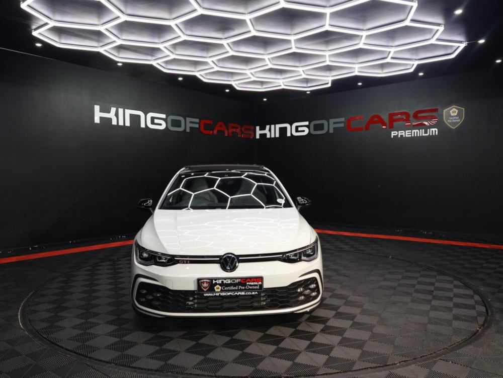 Volkswagen Golf 8 GTI 2.0 TSI DSG, image 2