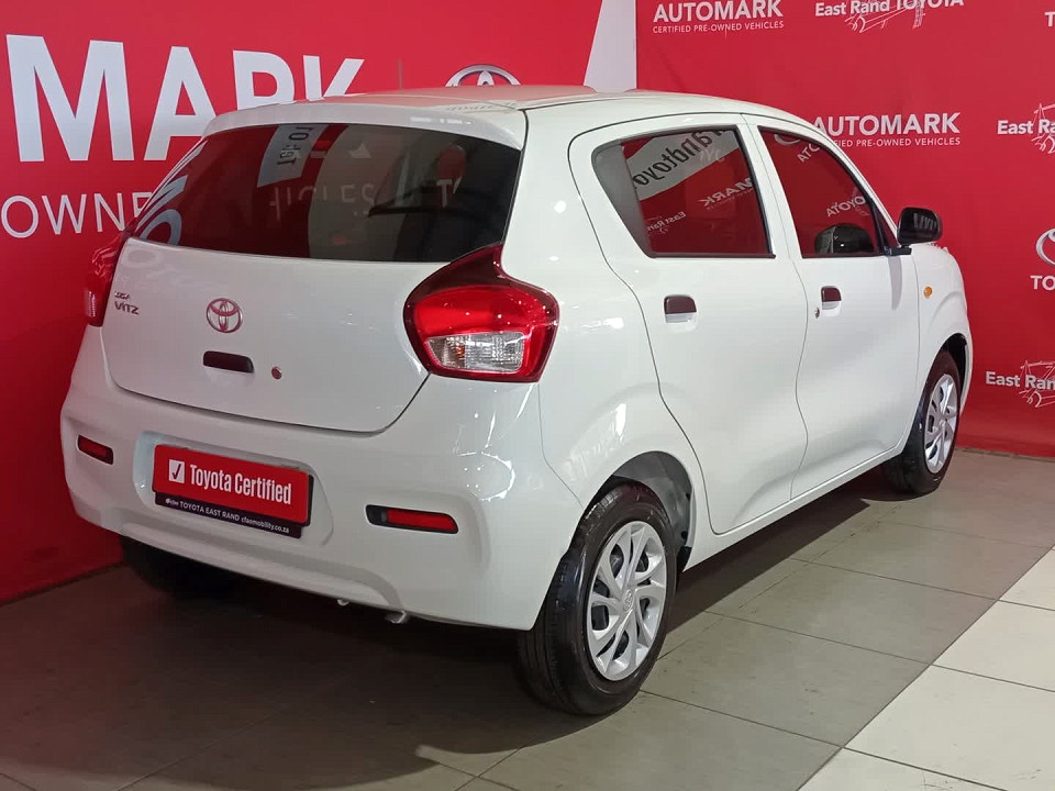 TOYOTA VITZ 1.0, image 2