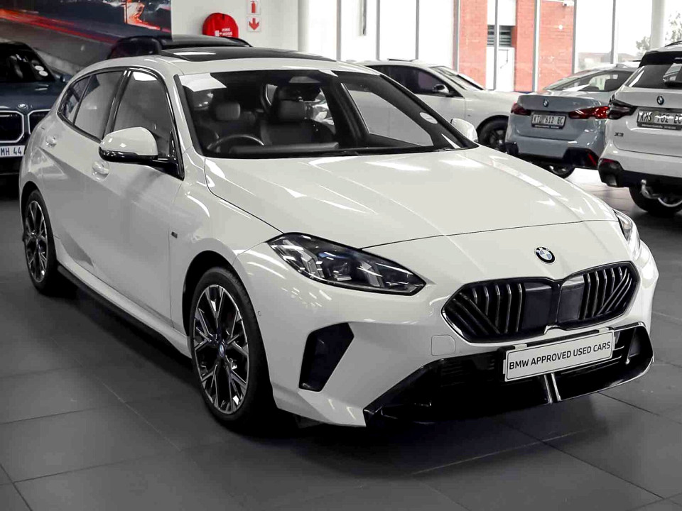 BMW 118 M SPORT A/T (F70), image 1