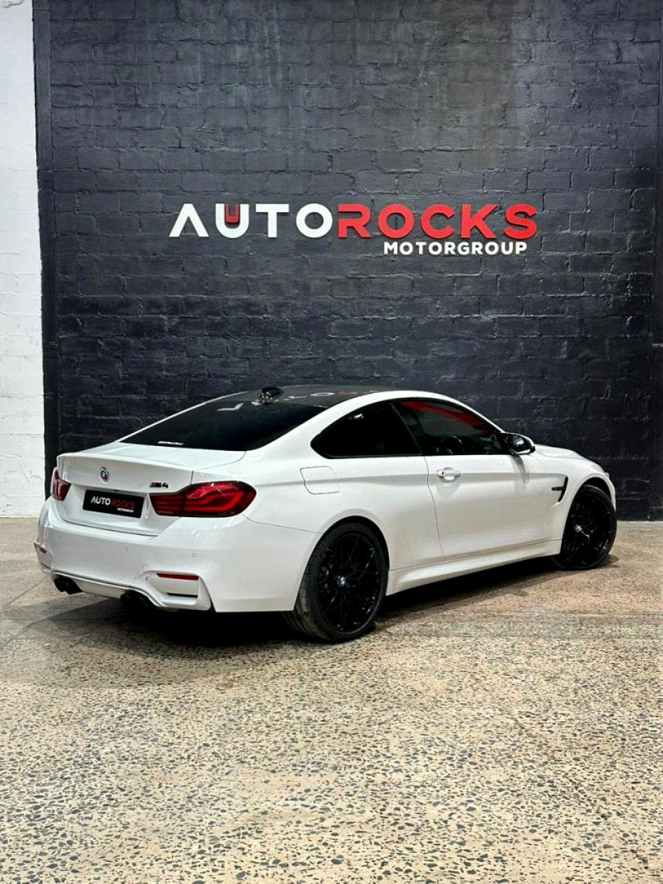 BMW M4 COUPE M-DCT COMPETITION, image 2