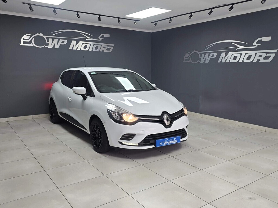 RENAULT CLIO IV 900T AUTHENTIQUE 5DR (66KW), image 1