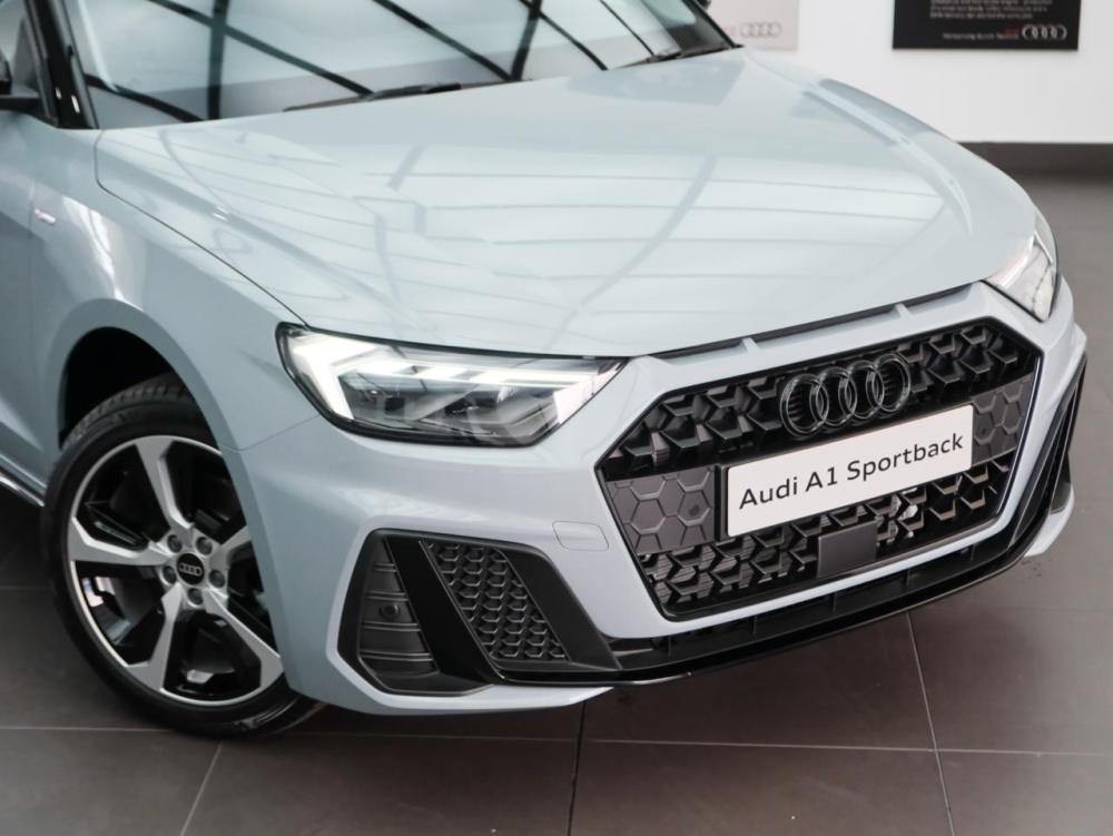 AUDI A1 SPORTBACK 1.0 TFSI S-LINE S TRONIC (30 TFSI), image 2