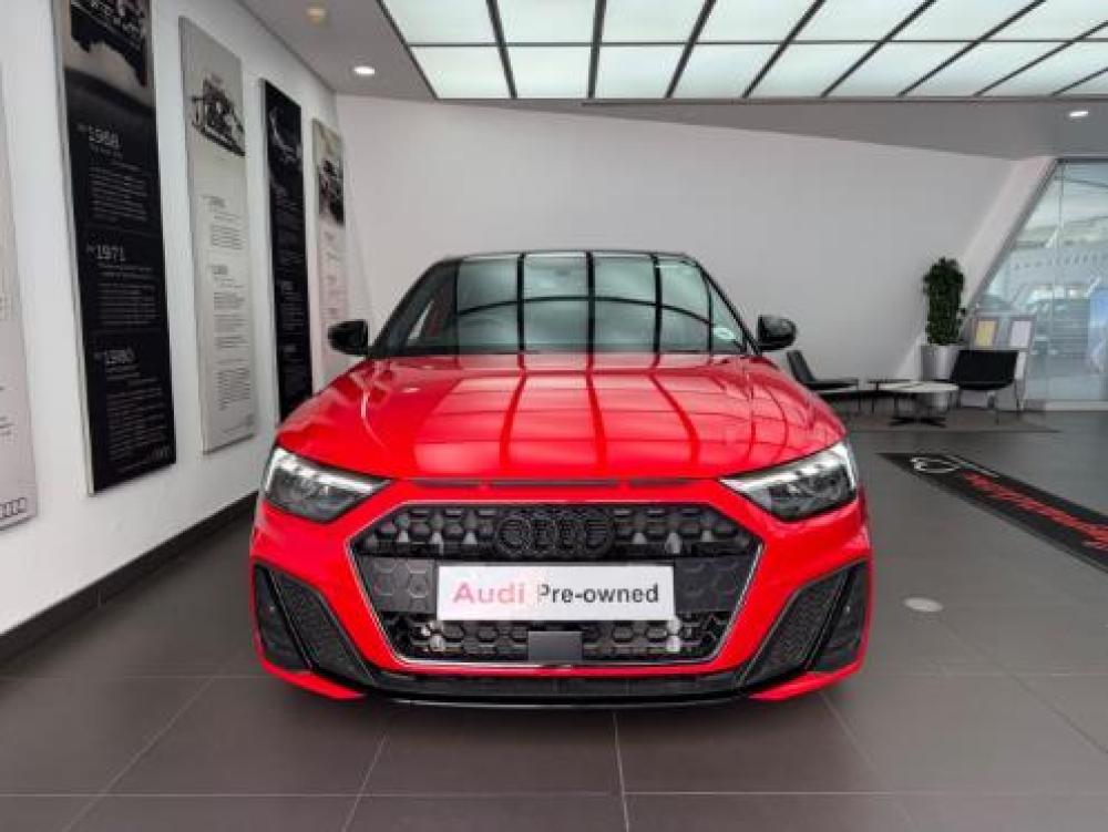 AUDI A1 SPORTBACK 30 TFSI BLACK EDITION S-TRONIC, image 2