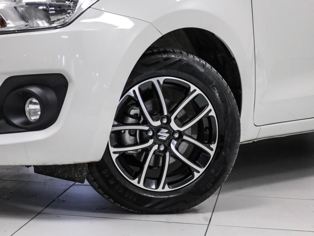 Suzuki Swift 1.2 GLX AMT, image 2
