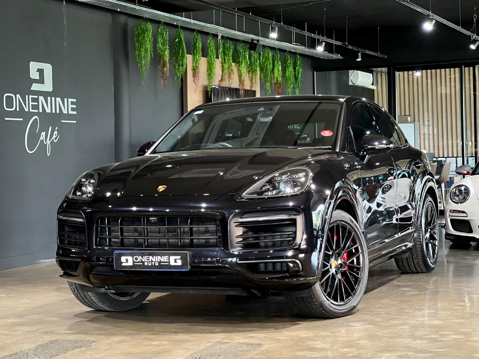 PORSCHE CAYENNE GTS COUPE
