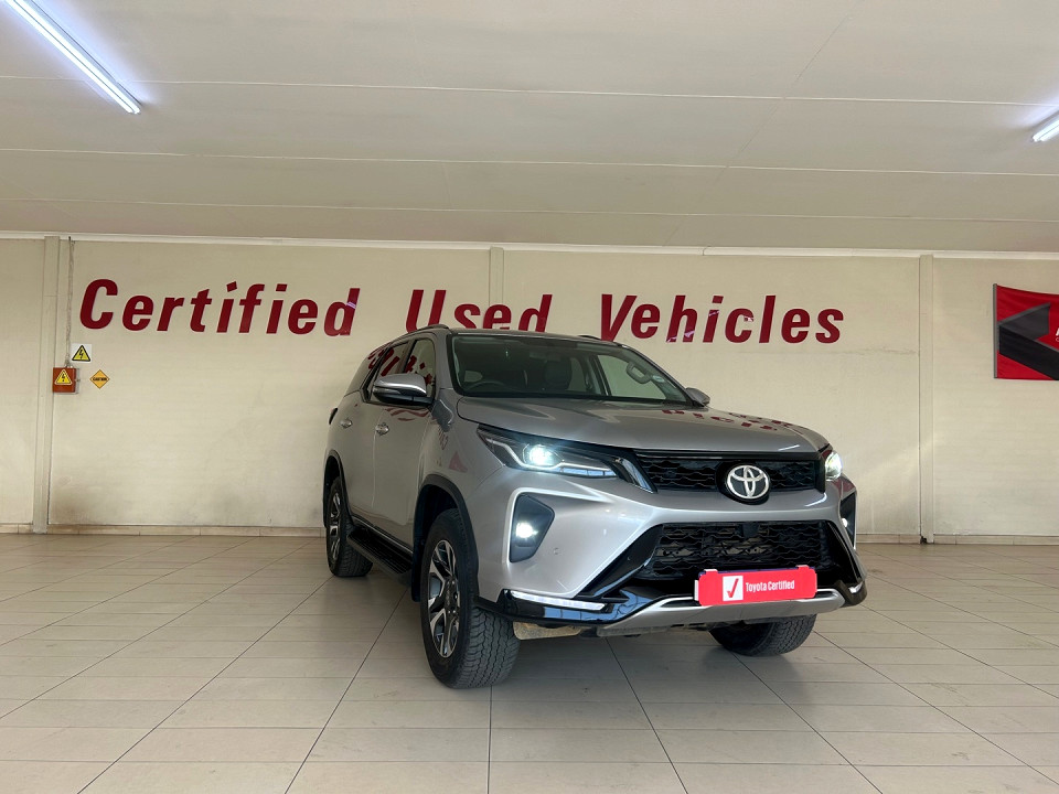 TOYOTA FORTUNER 2.4GD-6 4X4 A/T, image 1