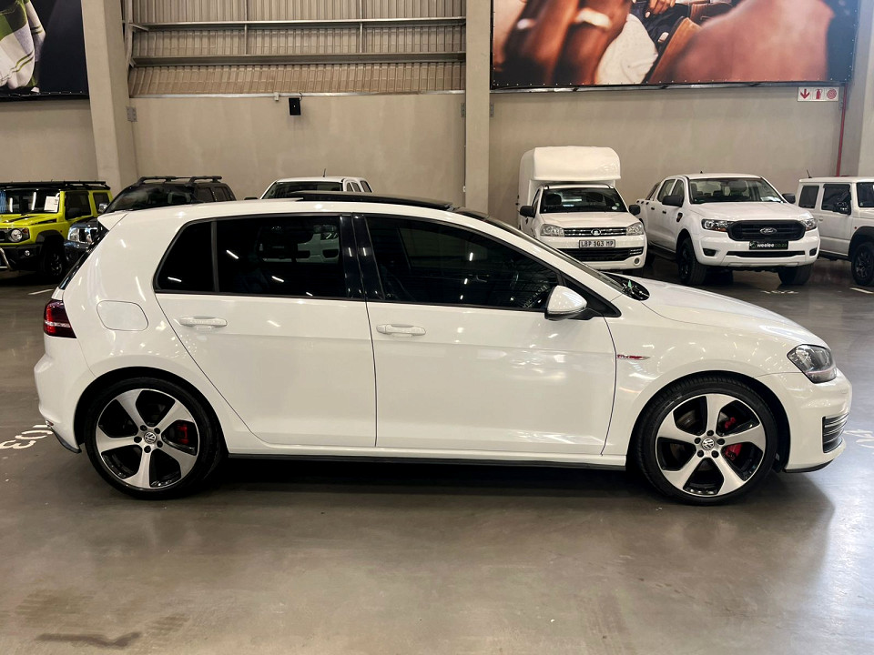 VOLKSWAGEN GOLF VII GTi 2.0 TSI DSG, image 2