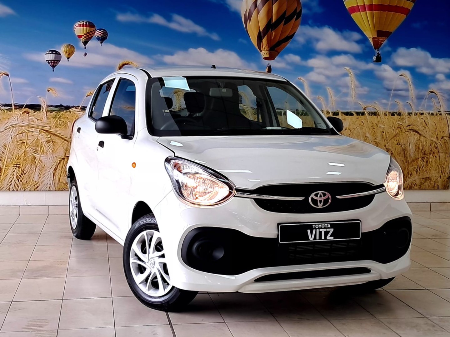 TOYOTA VITZ 1.0, image 1